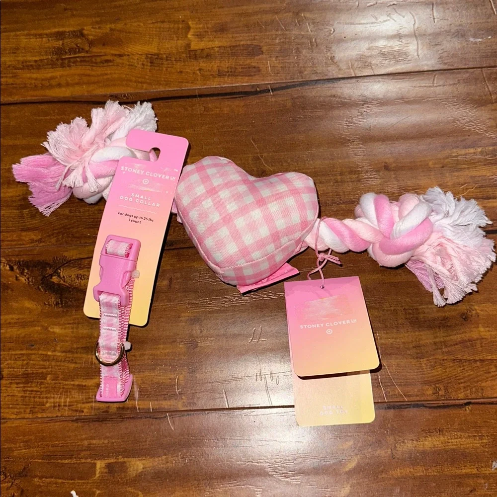 Stoney‎ Clover lane Target collaboration dog collar & heart toy Pink gingham LE